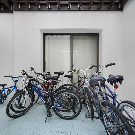 Naples Dream At Wtc With Heated Pool Spa Sauna 7 Bicycles And 3 Mls To Beach Екстериор снимка